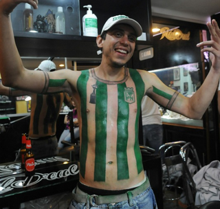 Illustration for article titled Man Gets Full Football Jersey Tattoo To Honor Team Icon